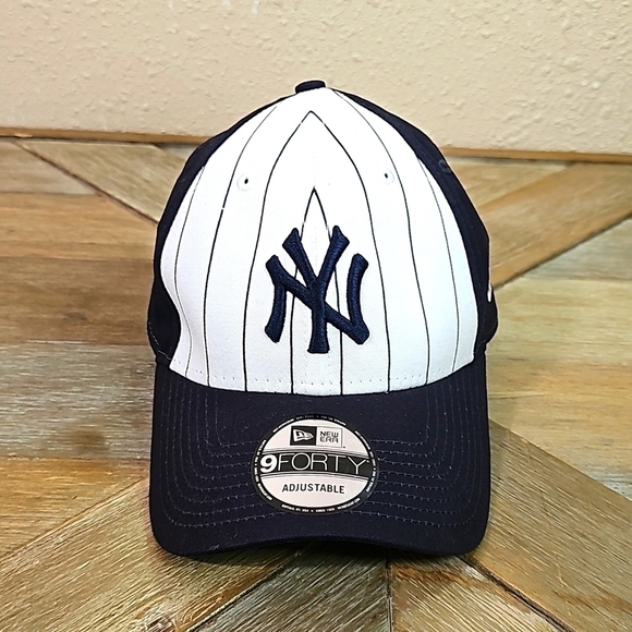 New Era Other - New Era 9FORTY New York Yankees Hat.